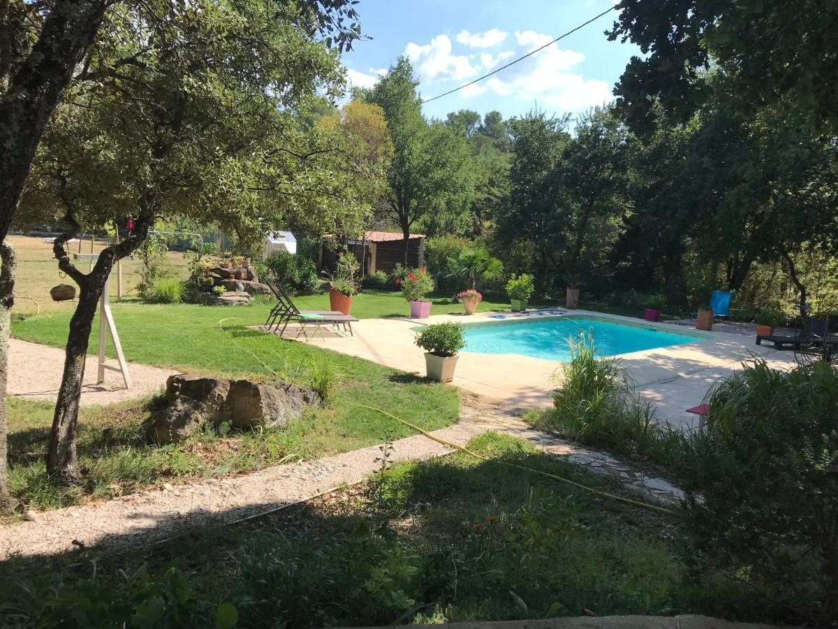 Вилла La Campagne De Mari Peyrolles-en-Provence Экстерьер фото