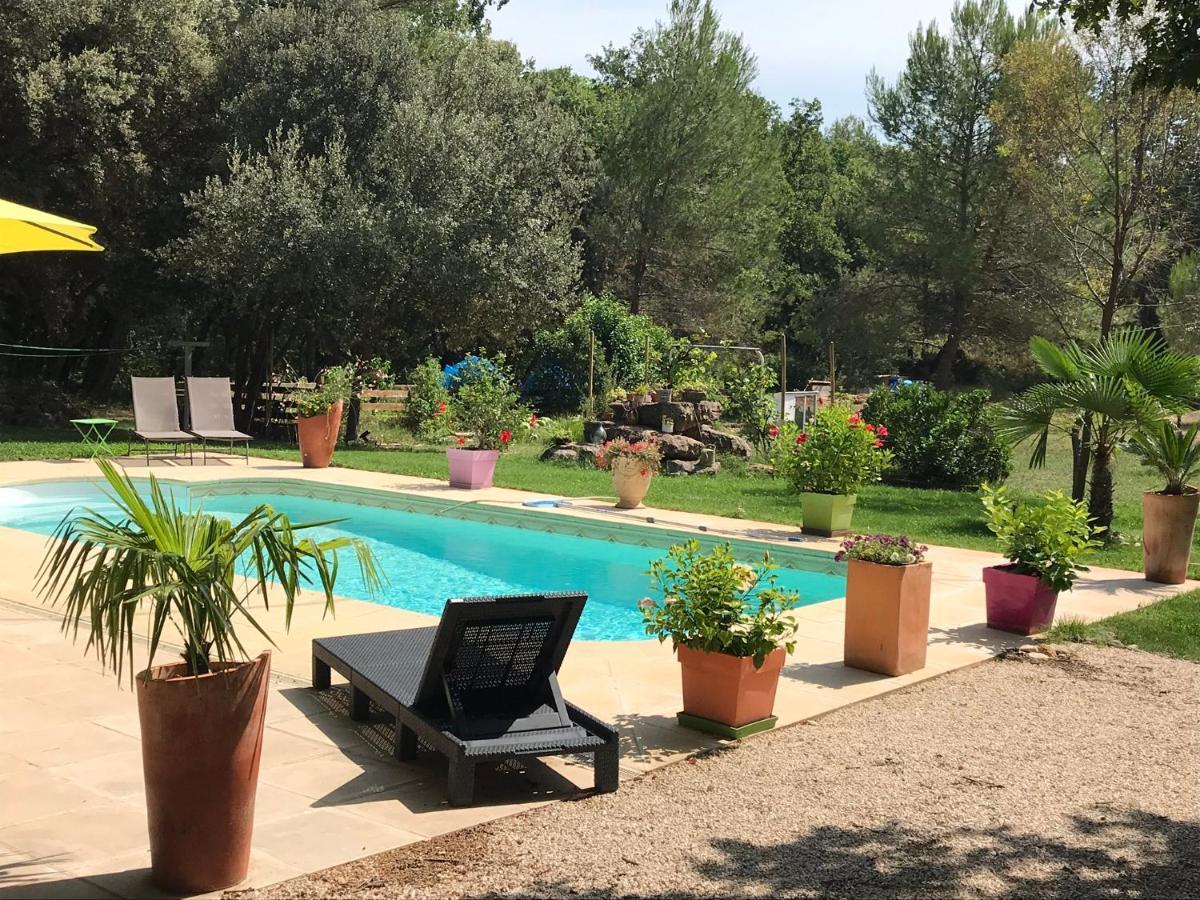 Вилла La Campagne De Mari Peyrolles-en-Provence Экстерьер фото