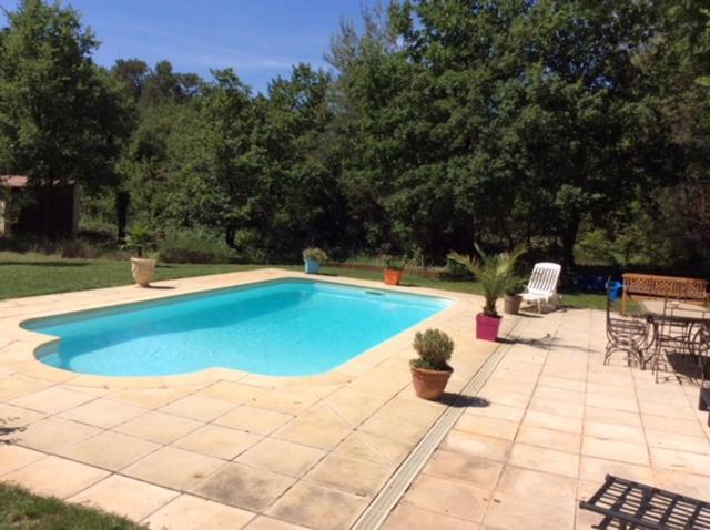 Вилла La Campagne De Mari Peyrolles-en-Provence Экстерьер фото
